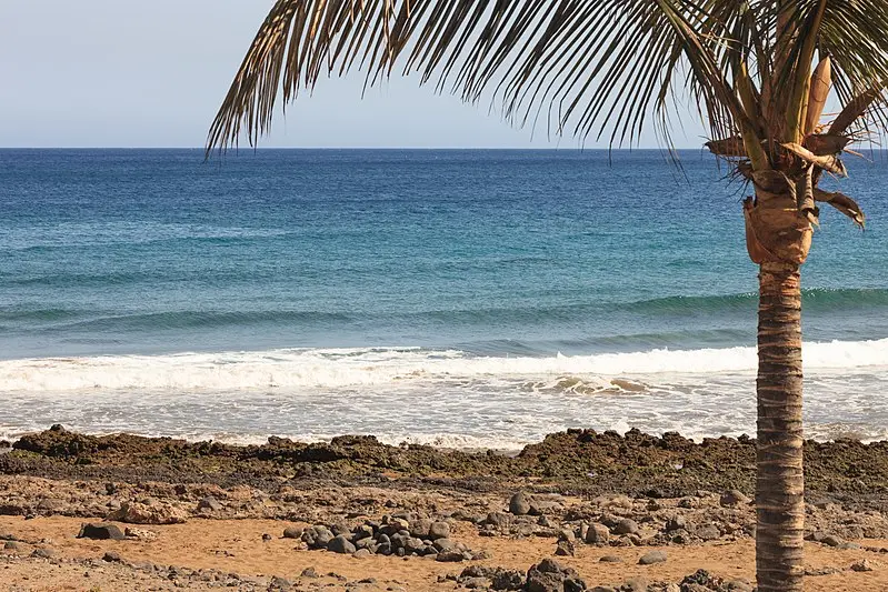 Playa Grande (Puerto del Carmen), en Tías (Lanzarote)